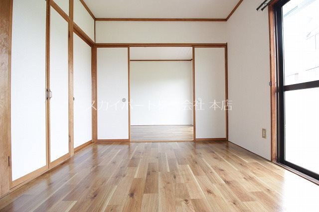 洋室