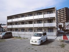 レオパレスHANAWAⅡの外観画像