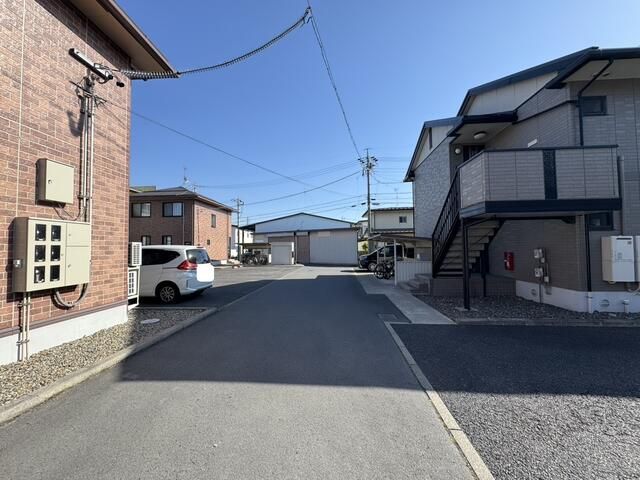 近くに施設あり