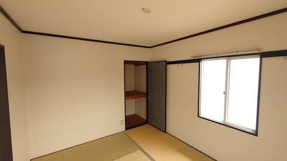 ベッドルーム