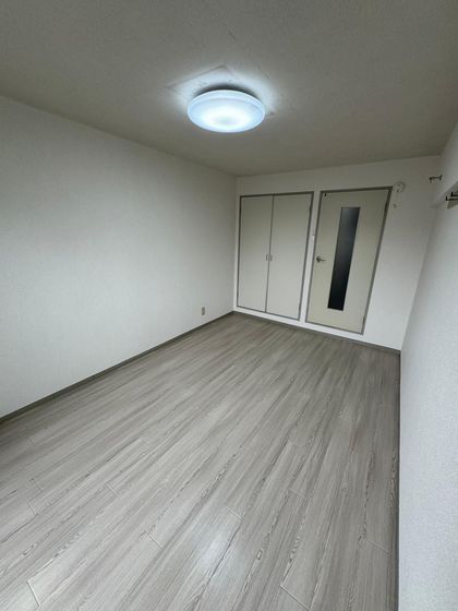 ベッドルーム