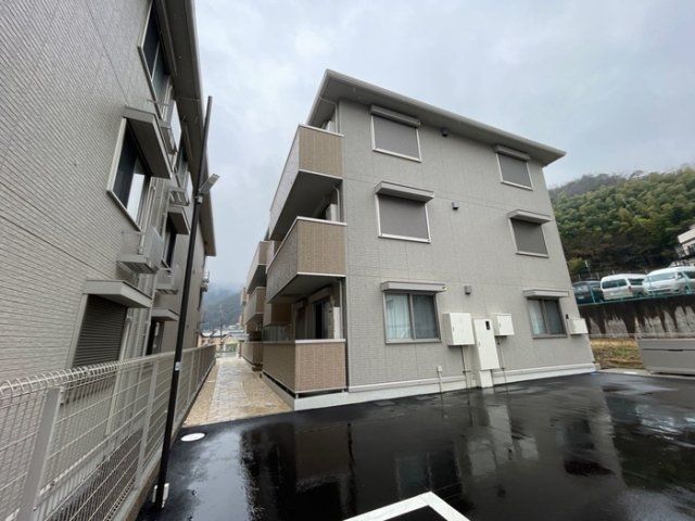 クレメントの外観画像