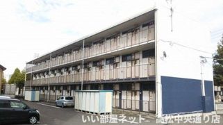 レオパレス宇多津の外観画像