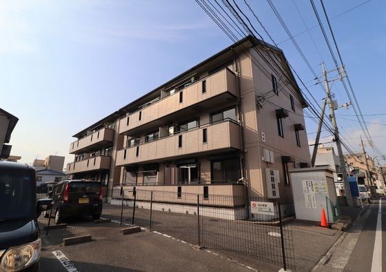 リビングタウン旭川 B棟の外観画像