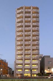 PREMIUM CUBE G 駒沢大学の外観画像