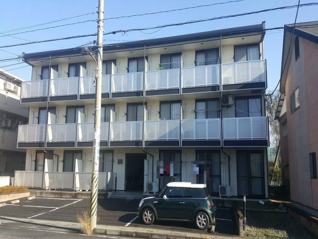 レオパレスFlatelierの外観画像