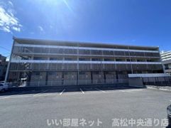 レオパレス栗林の外観画像