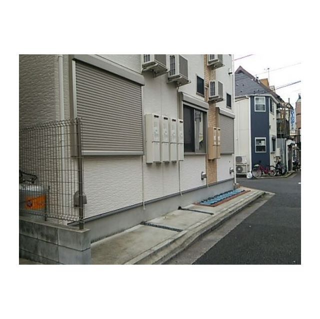 近くに施設あり