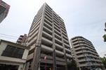 パークコート平和公園の外観