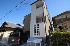 宝樹アダムの外観画像