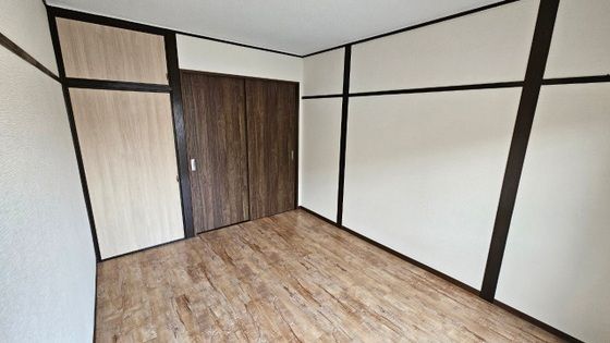 ベッドルーム
