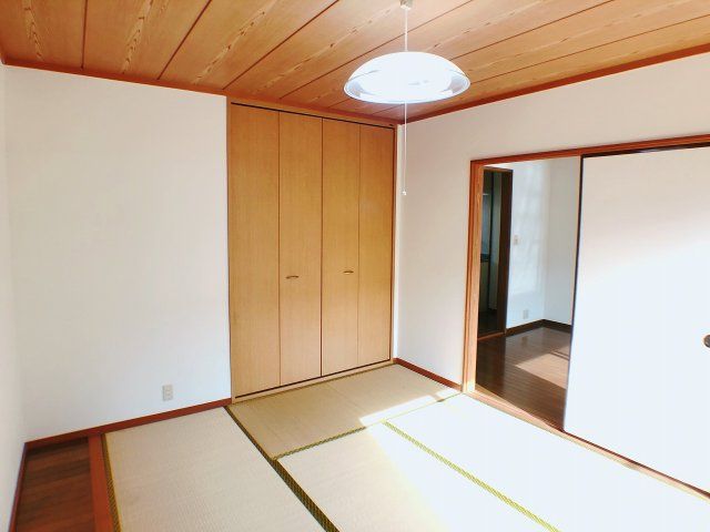 ベッドルーム
