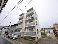 レジェンドの外観画像