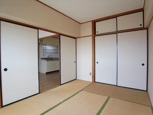 ベッドルーム