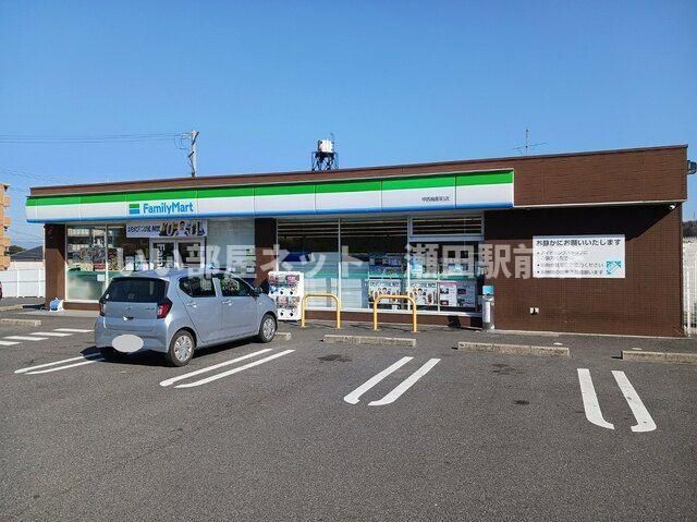 ファミリーマート 甲西梅影町店(コンビニ)まで400m