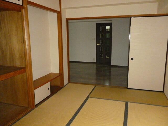 ベッドルーム