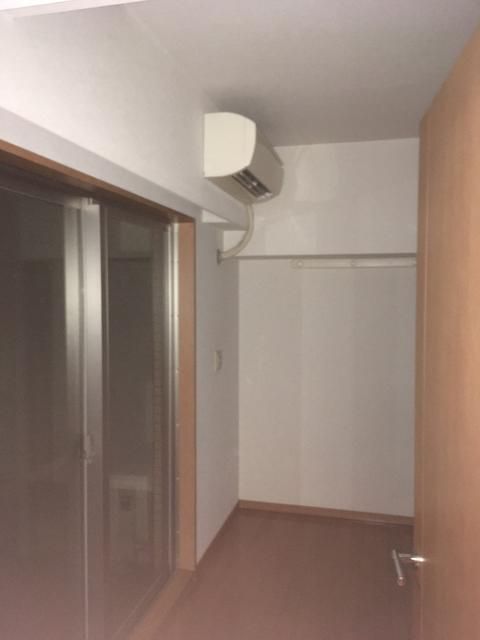 ベッドルーム