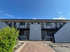 オリーヴァ・コロールの外観画像