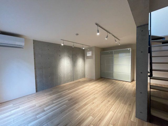 ベッドルーム