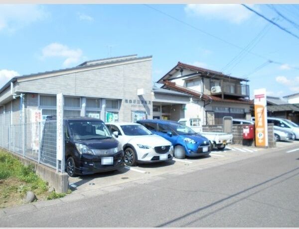近くに施設あり