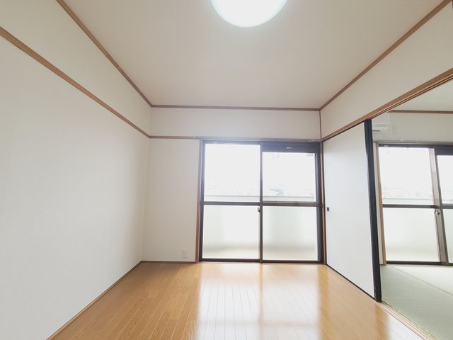 洋室
