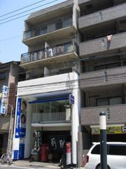 平岩幟町ビルの外観画像