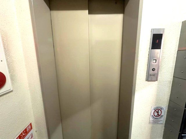 ロビー