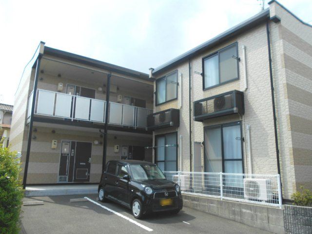 レオパレス東高須の外観画像