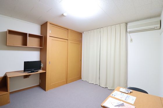 ベッドルーム