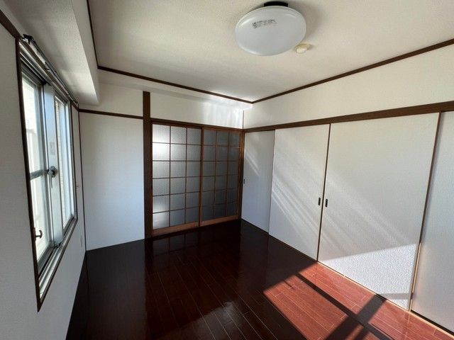 ベッドルーム