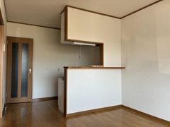エムヴェールの間取り画像