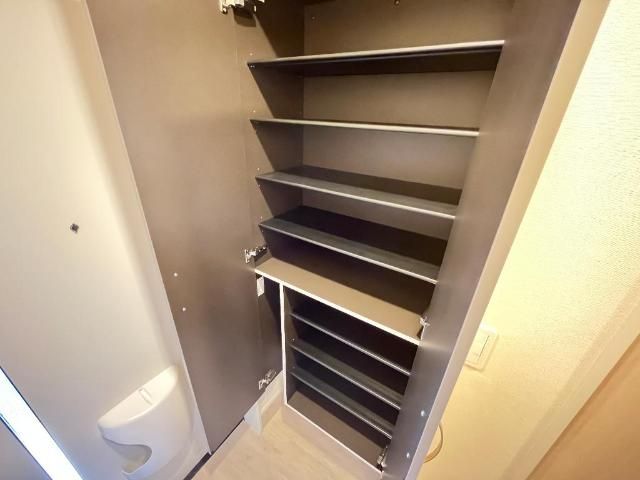 収納