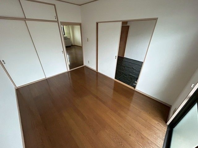ベッドルーム