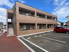 グランディール泰英1号館の外観画像