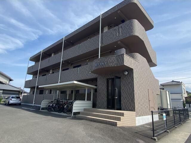 M.クラルテの外観画像