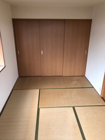 ベッドルーム