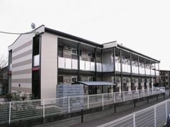 レオパレス三ッ沢アーバニティの外観画像