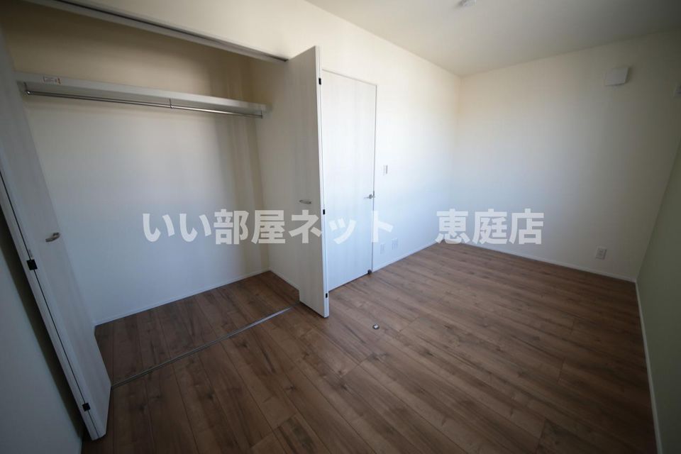 ベッドルーム