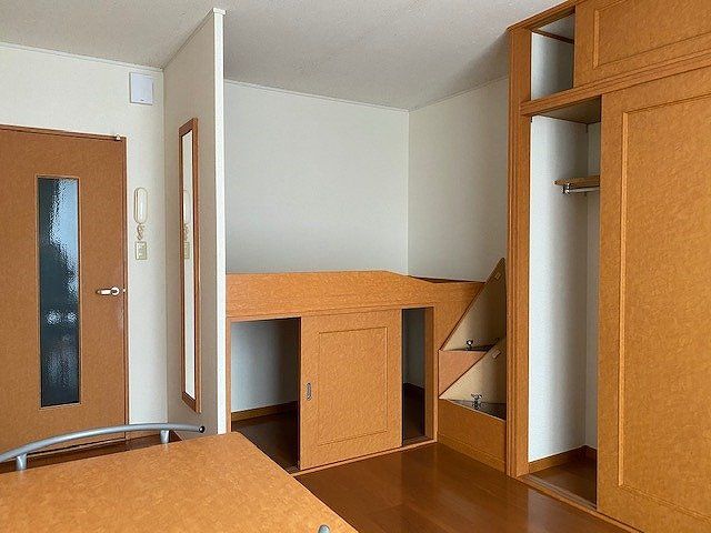 ベッドルーム