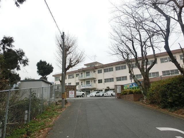 香月中学校(1900m)