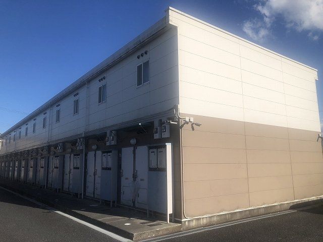 レオパレスプラティニの外観画像