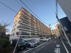 秀和東十条レジデンスの外観画像