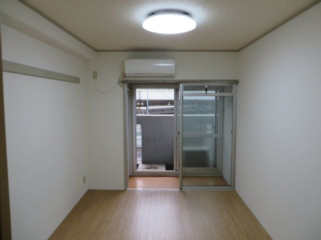 洋室