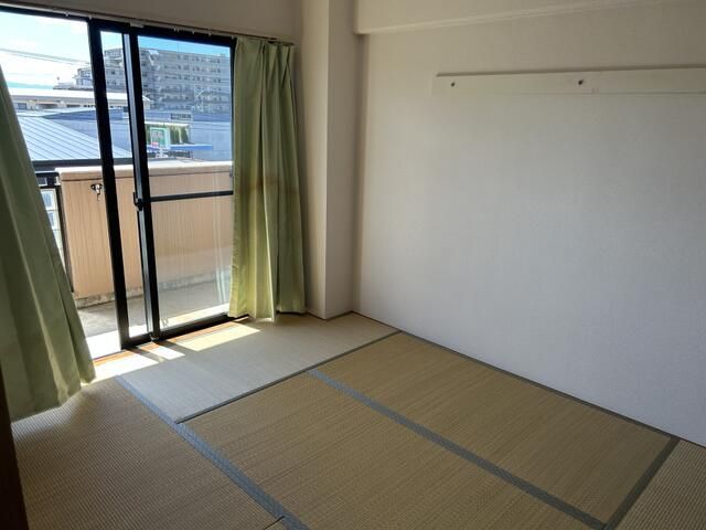 ベッドルーム
