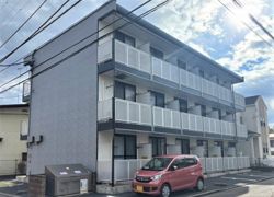 レオパレスKosmosの外観画像