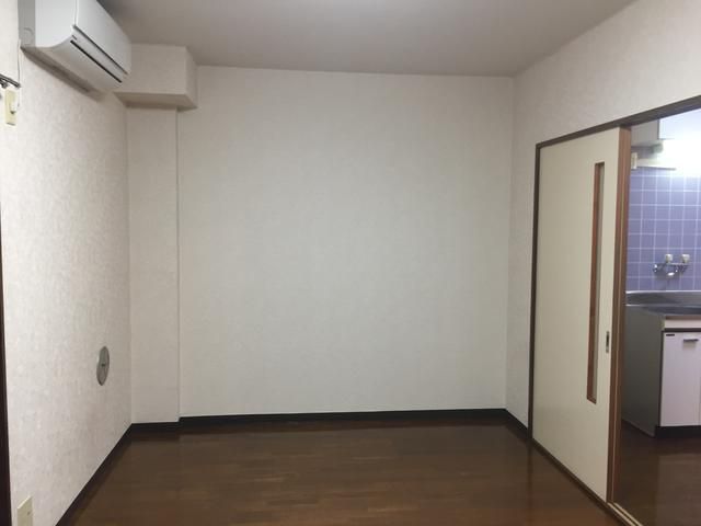 ベッドルーム