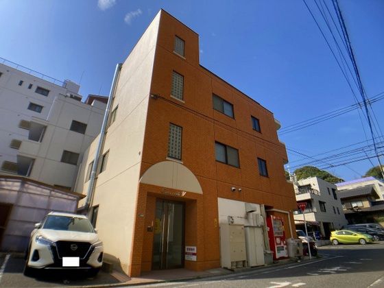 クイーンズヴィル Yの外観画像