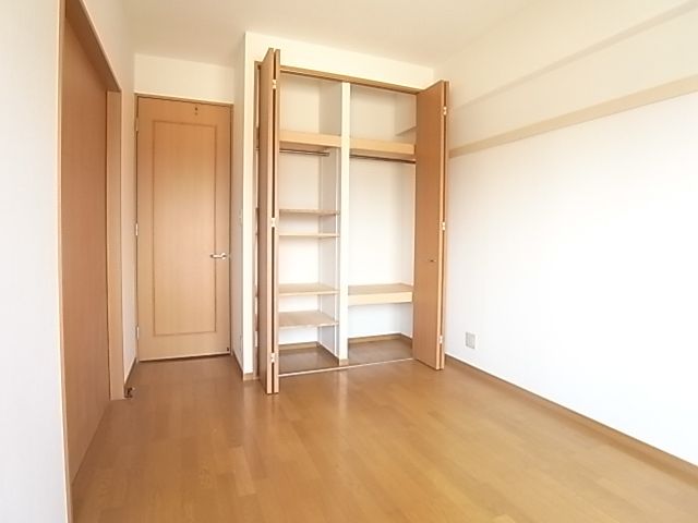 ベッドルーム