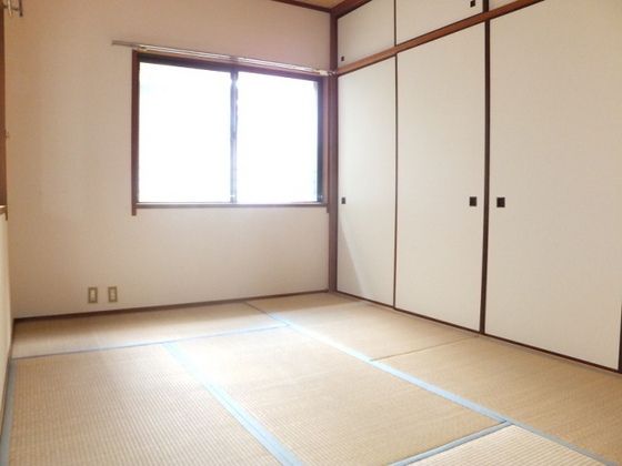 ベッドルーム