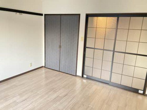 ベッドルーム